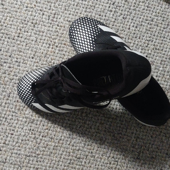 Soccer shoes - Picture 2 of 6